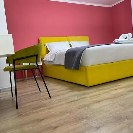Apartment Duplex 201 *