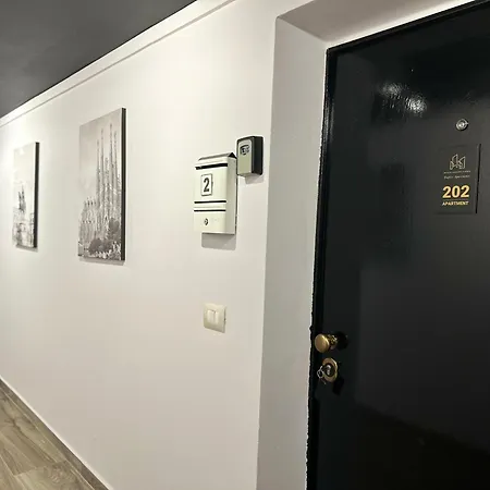 Duplex 201 *