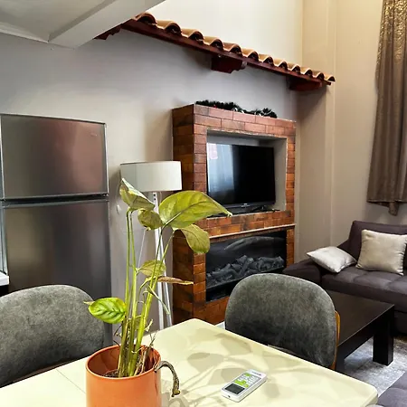 Apartment Duplex 201 *