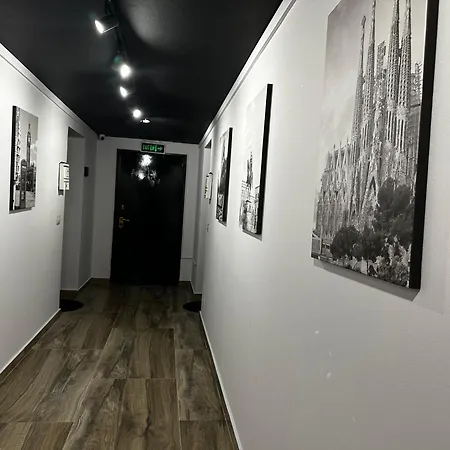 Duplex 201 * Tirana